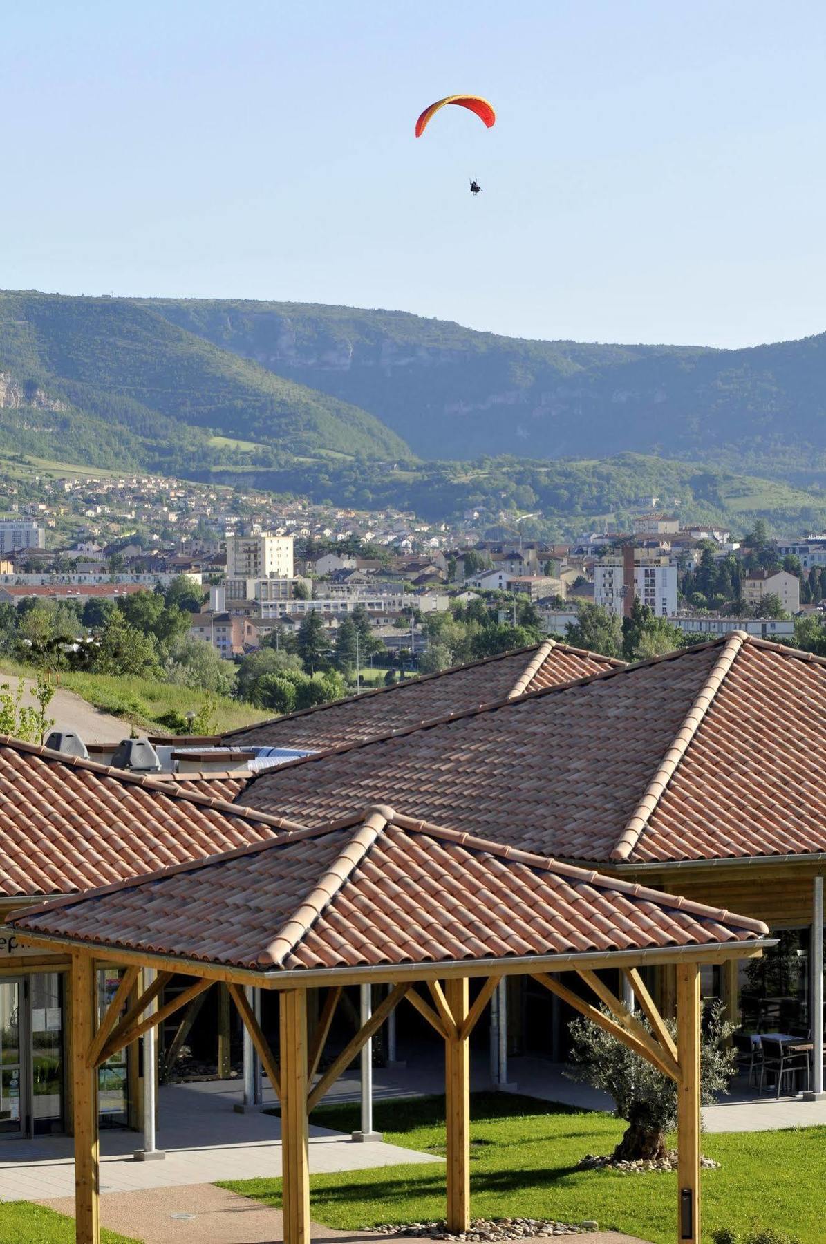 Domaine Saint Esteve Мийо Екстериор снимка