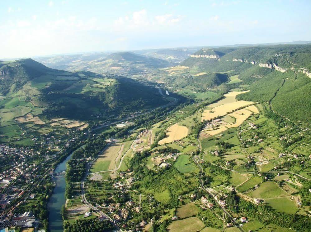 Domaine Saint Esteve Мийо Екстериор снимка